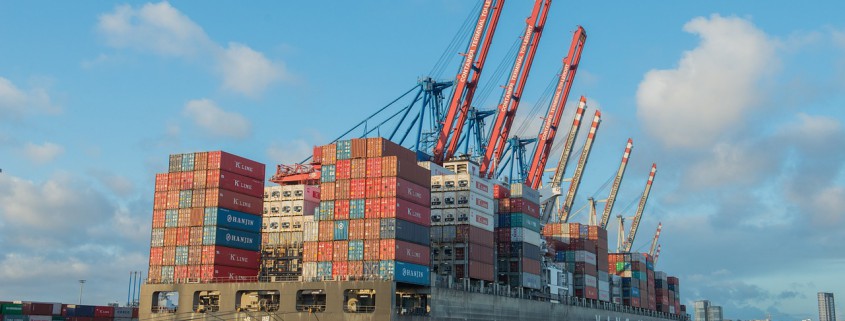 Container Ship for cars in dubai