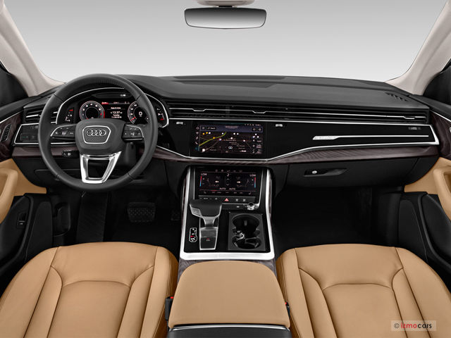 Audi Q8 interior
