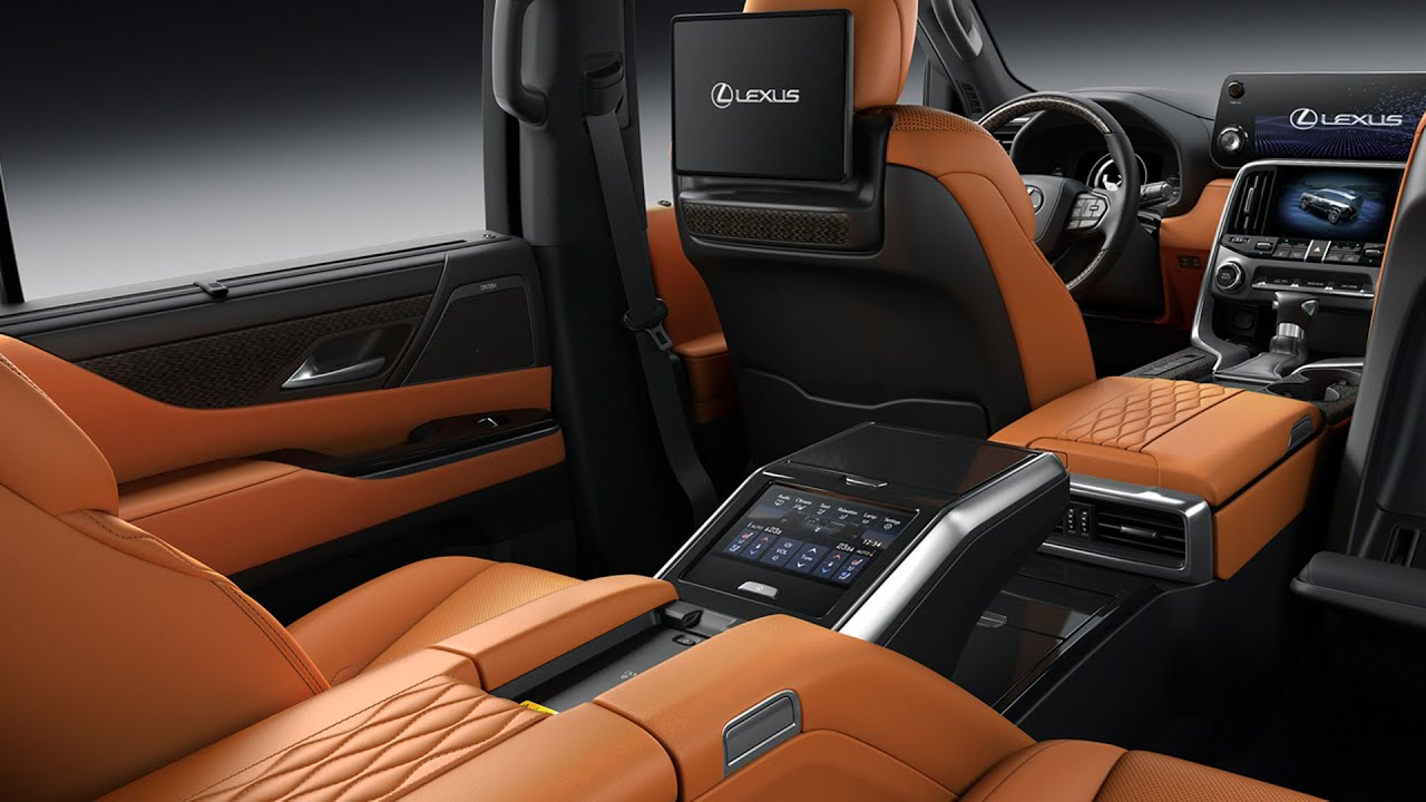2022 Lexus LX600 interior